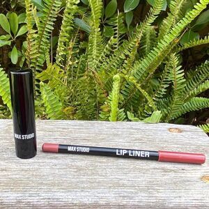 New Max Studio Lipstick & Lip Liner Precision Define. Full Size